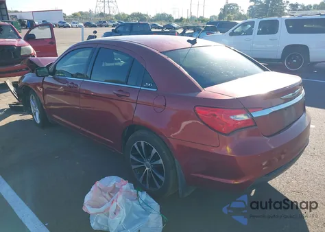 2014 Chrysler 200 Touring из США, поврежденный, VIN 1C3CCBBB3EN186551